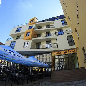 Hotel цісар, Leopoli